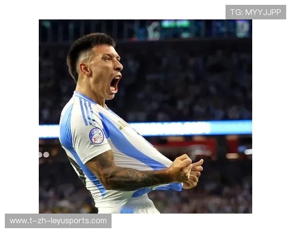 塞维利亚—奥卡福头球补射完成反超